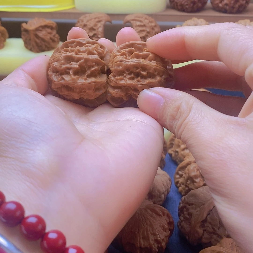 文玩核桃把件40全品磐石打底