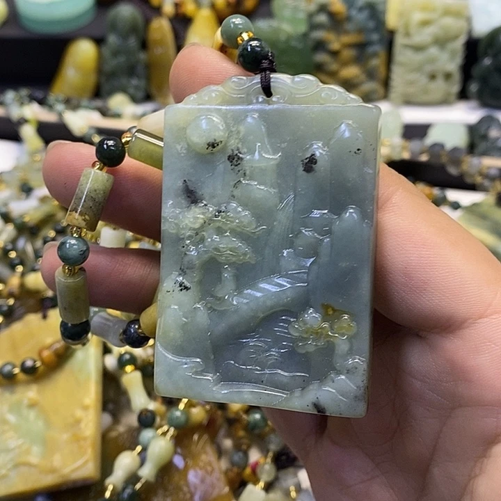 清***夏蛇纹石玉合金颈饰