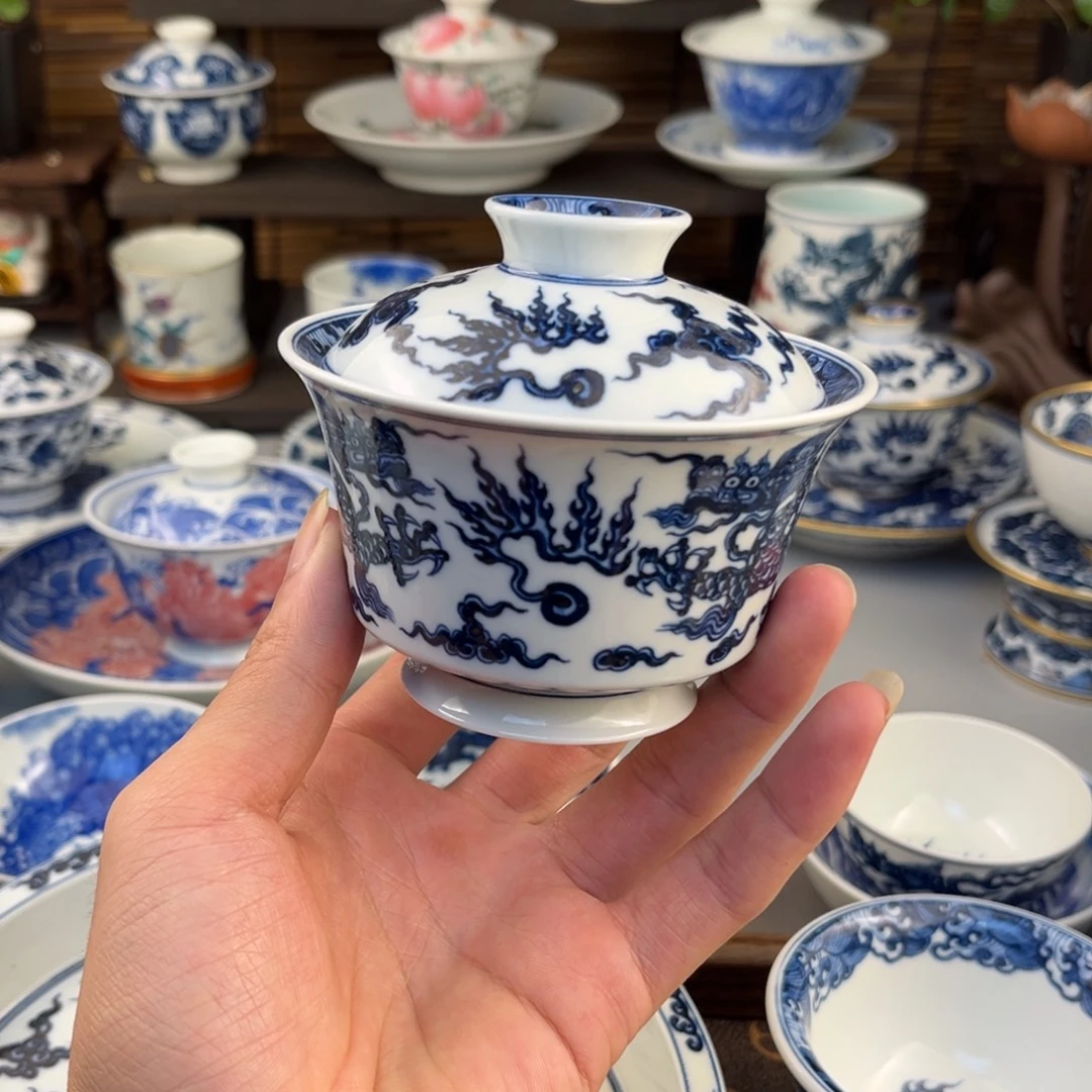 瓷片盖碗哈哈哈哈哈哈