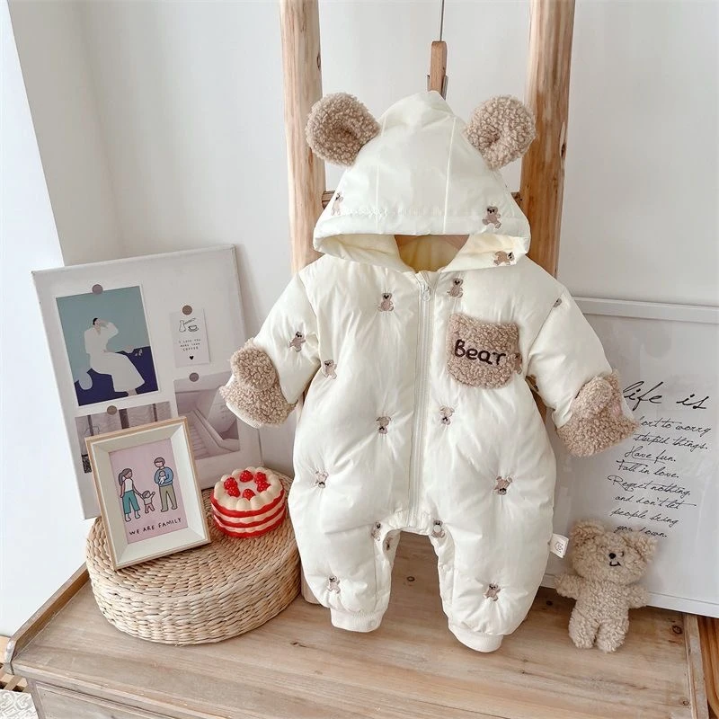 男女宝宝外出服新生婴儿连体夹棉衣服秋冬装加绒加厚超萌抱衣