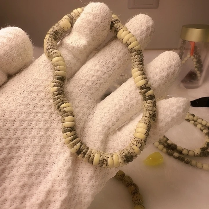 吊坠星月菩提绿背泥鳅背卡九尺寸