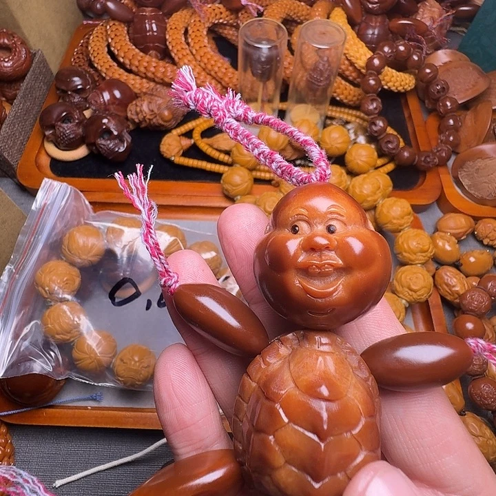 橄榄核吊坠您的孩子王已