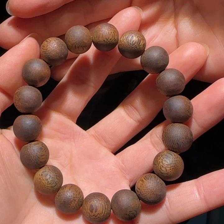 手串沉香透顶绿1.2手串14克+