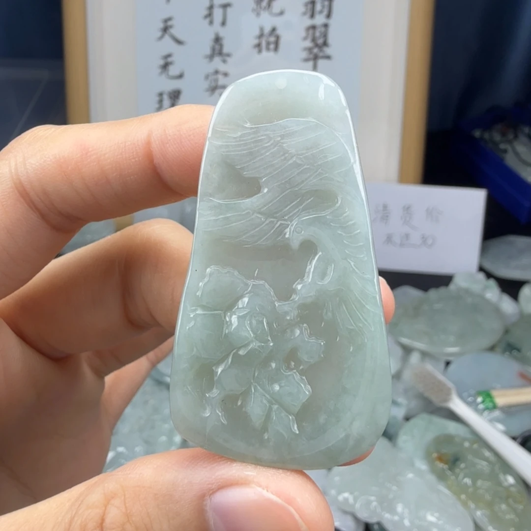 颈饰未镶嵌翡翠翡翠