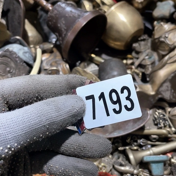 追*者光明摆件摆件摆件7193