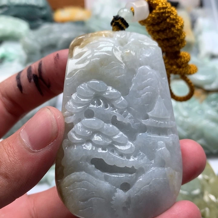 翡翠未镶嵌颈饰保真天然a货翡翠
