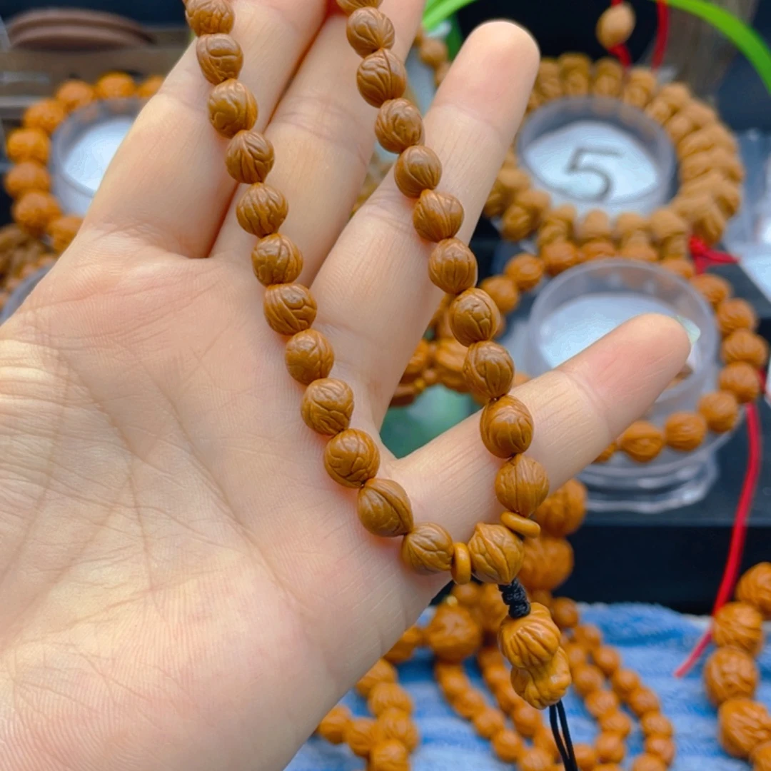 卢***水红红火火。红红火火