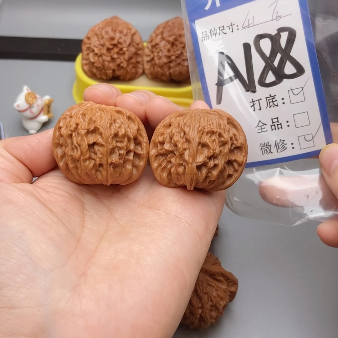 猴头核桃吊坠核桃蝴蝶莫