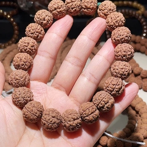 王***阳金刚菩提吊坠跳跳龙手串16