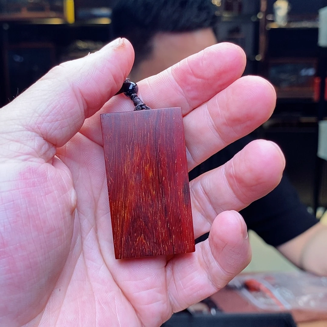 檀香紫檀（小叶紫檀）吊坠