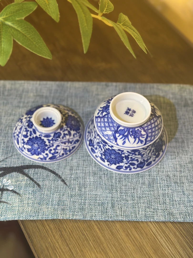 景德镇陶瓷青花缠枝莲+四季花艺术盖碗