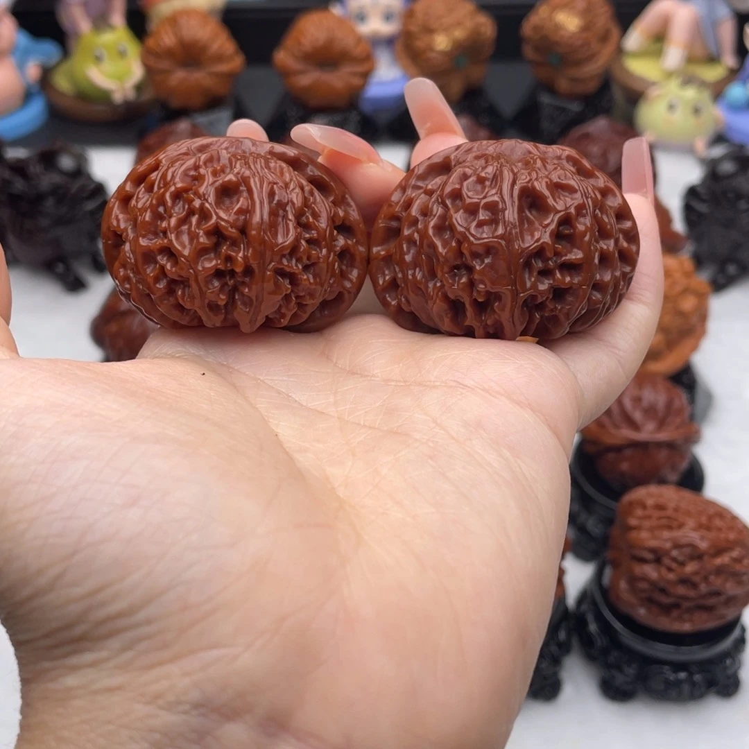 文玩核桃吊坠44宫灯