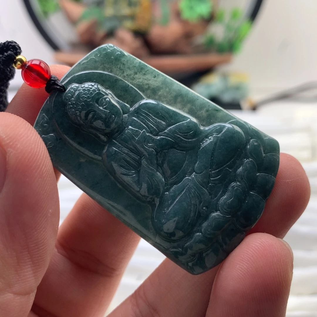 颈饰未镶嵌翡翠大日