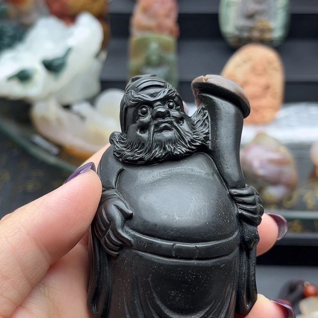 颈饰未镶嵌石英质玉