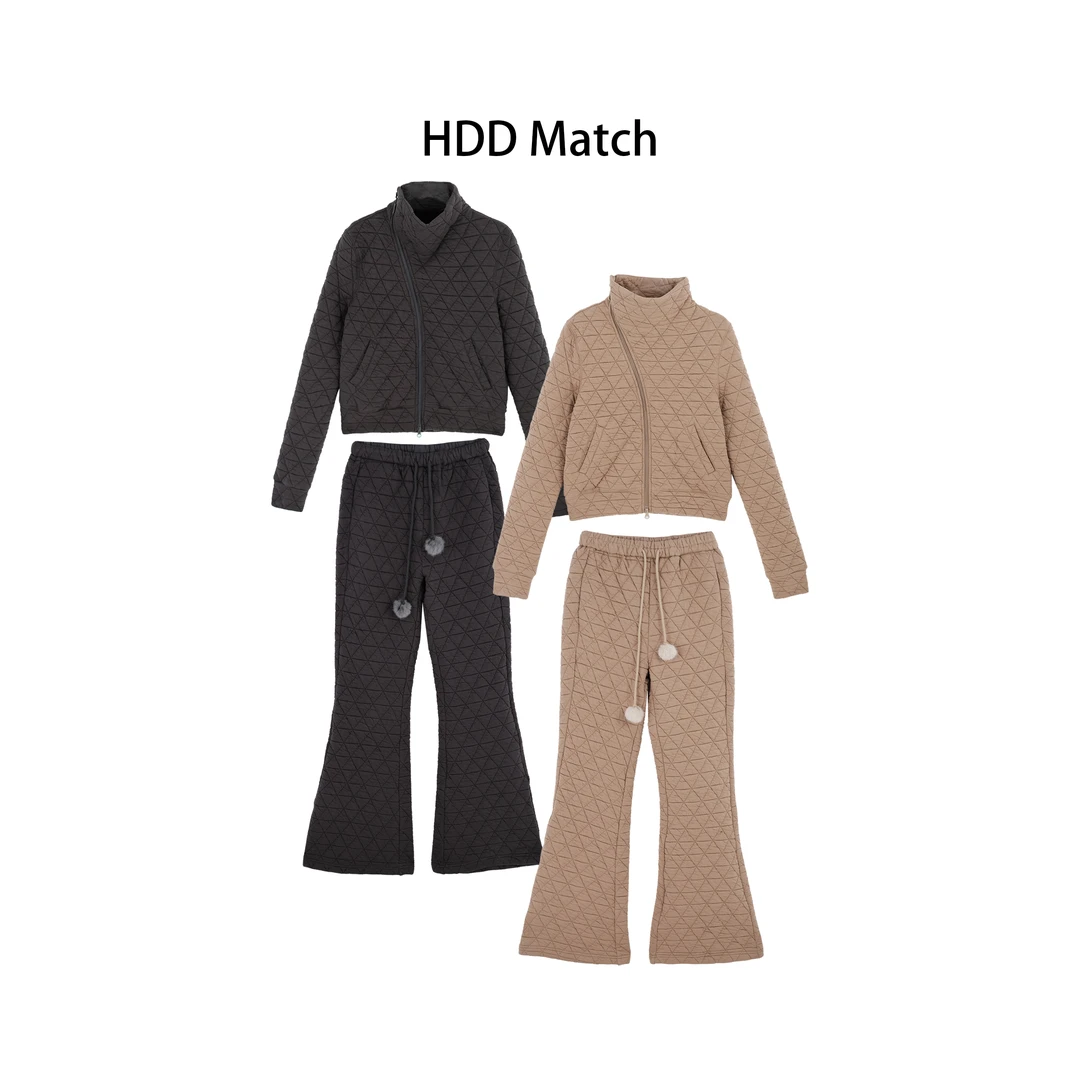 HDD- "面包片" 女款夹棉韩版设计修身外套+休闲裤套装 Y9835