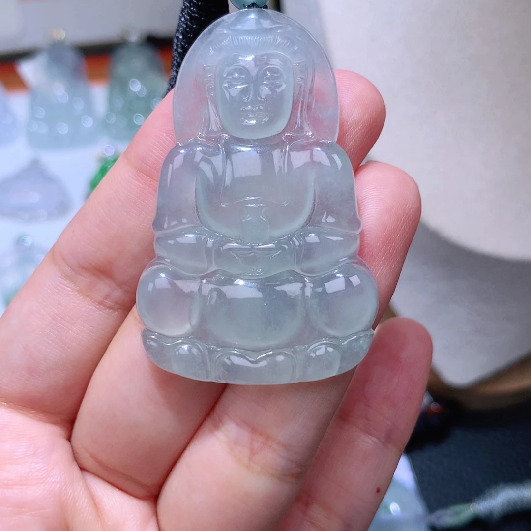 颈饰未镶嵌翡翠观音