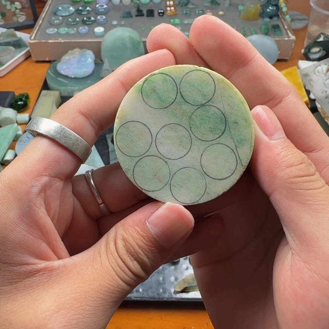 定制翡翠未镶嵌材料