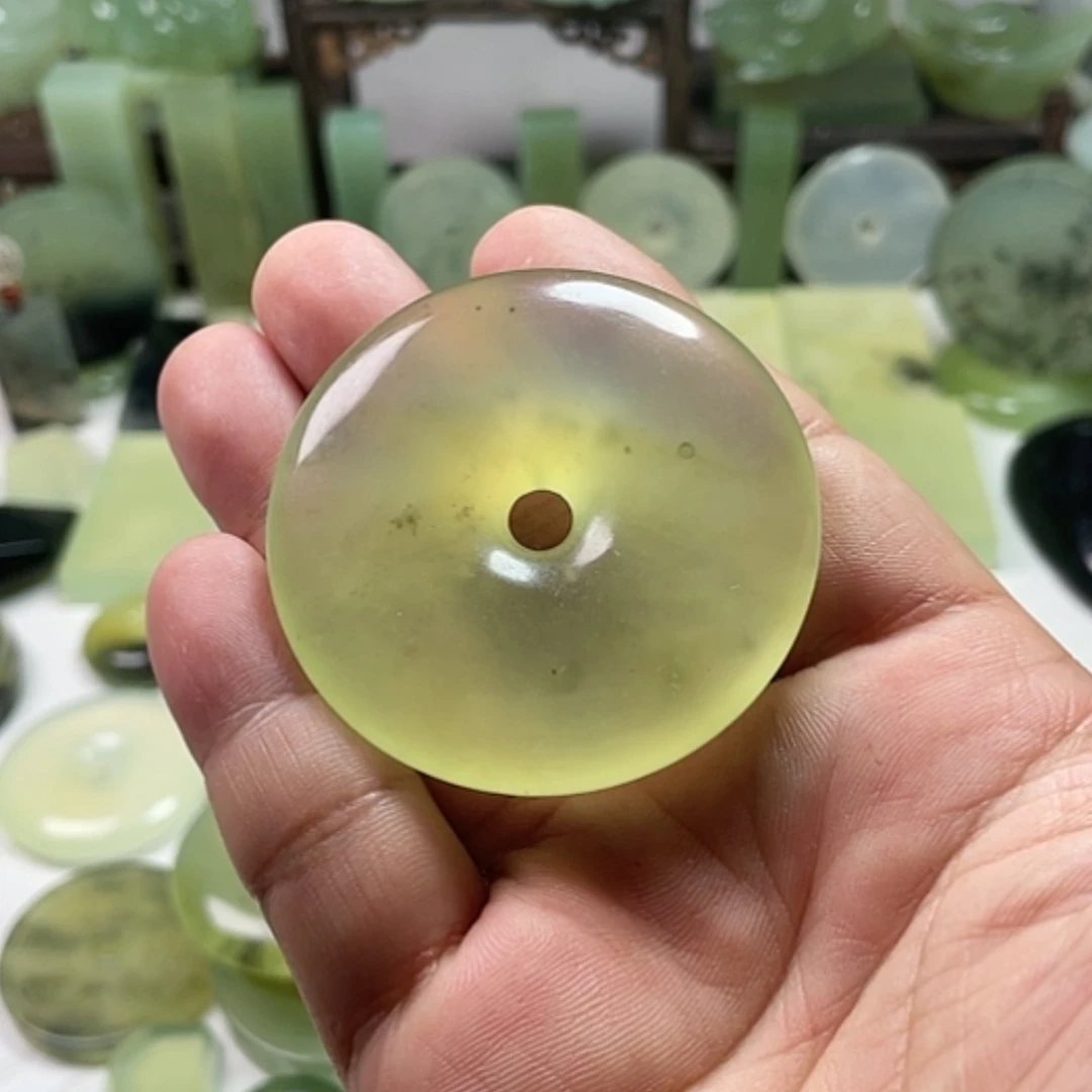 【闪购商品】未镶嵌岫玉挂件保***?