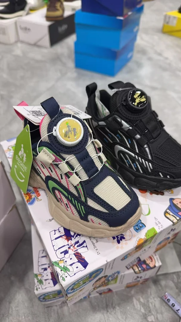 工厂品牌儿童运动鞋230131款