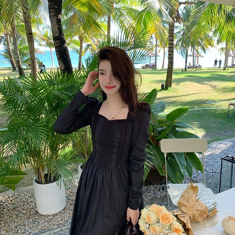 薇宝儿塔塔-2023年原创新款显瘦收腰连衣裙-110015Y