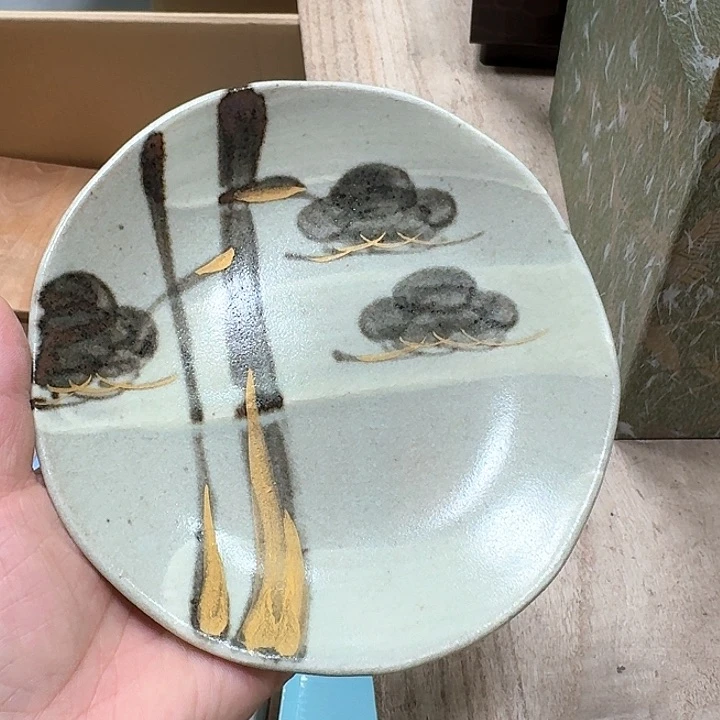 瓷片哈哈哈哈哈哈哈哈
