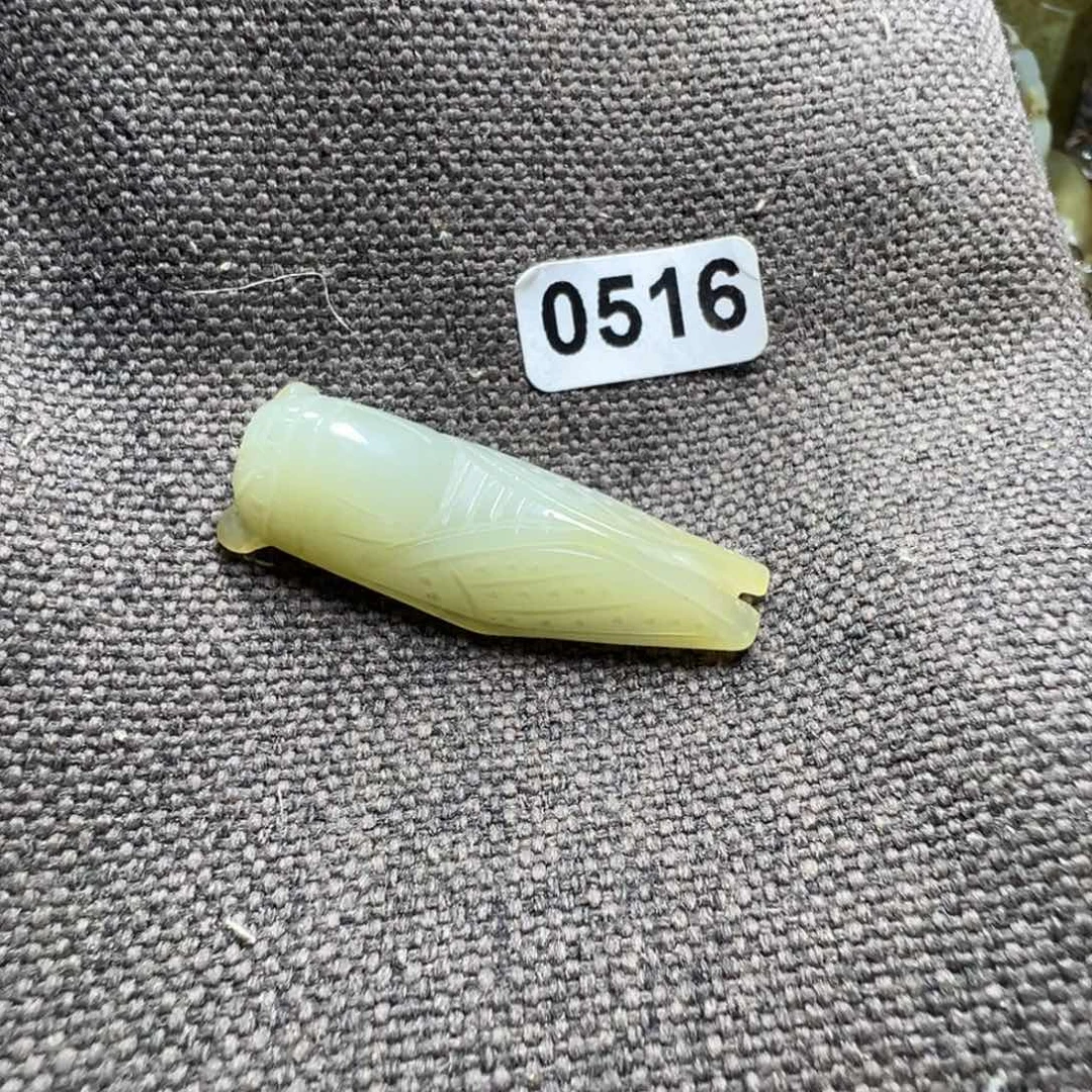瓷片新号开播一漏到底