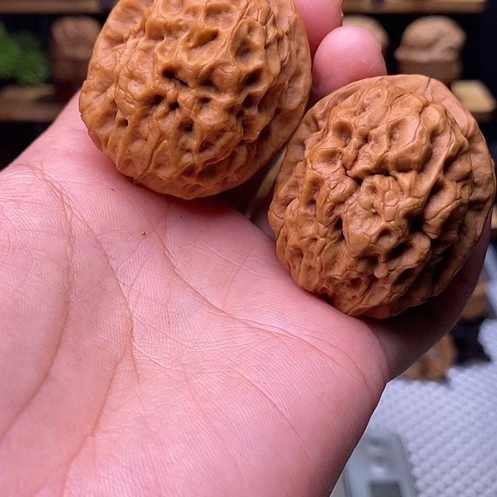 文玩核桃吊坠龙甲66