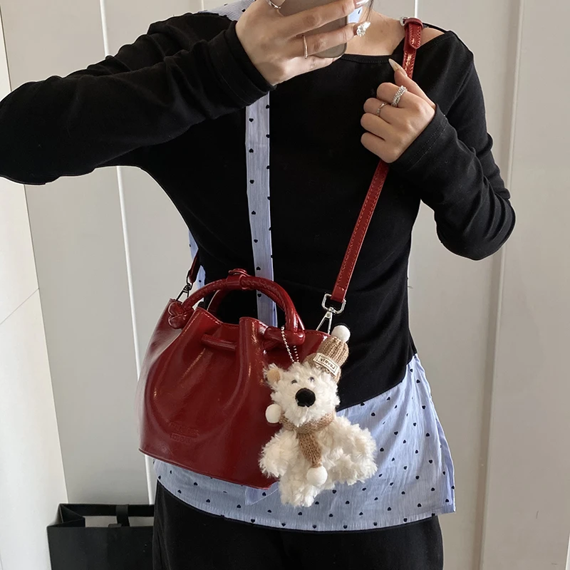 迷你花蕾包2025新款时尚手提斜挎小包气质百搭单肩包可爱设计