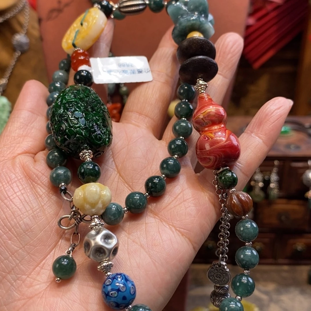 翡翠吊坠(赠链)未镶嵌