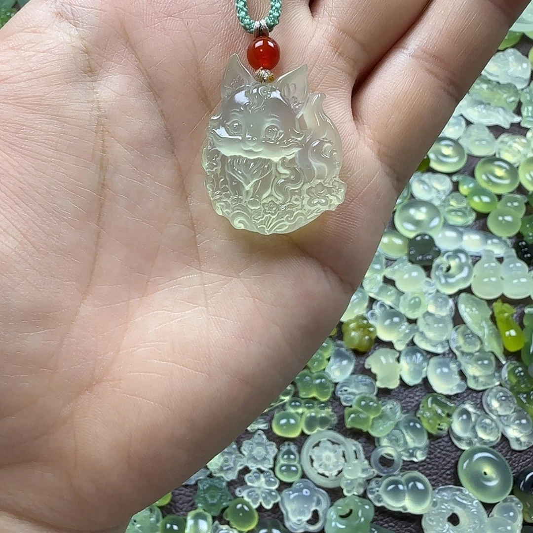 蛇纹石玉未镶嵌岫玉吊坠