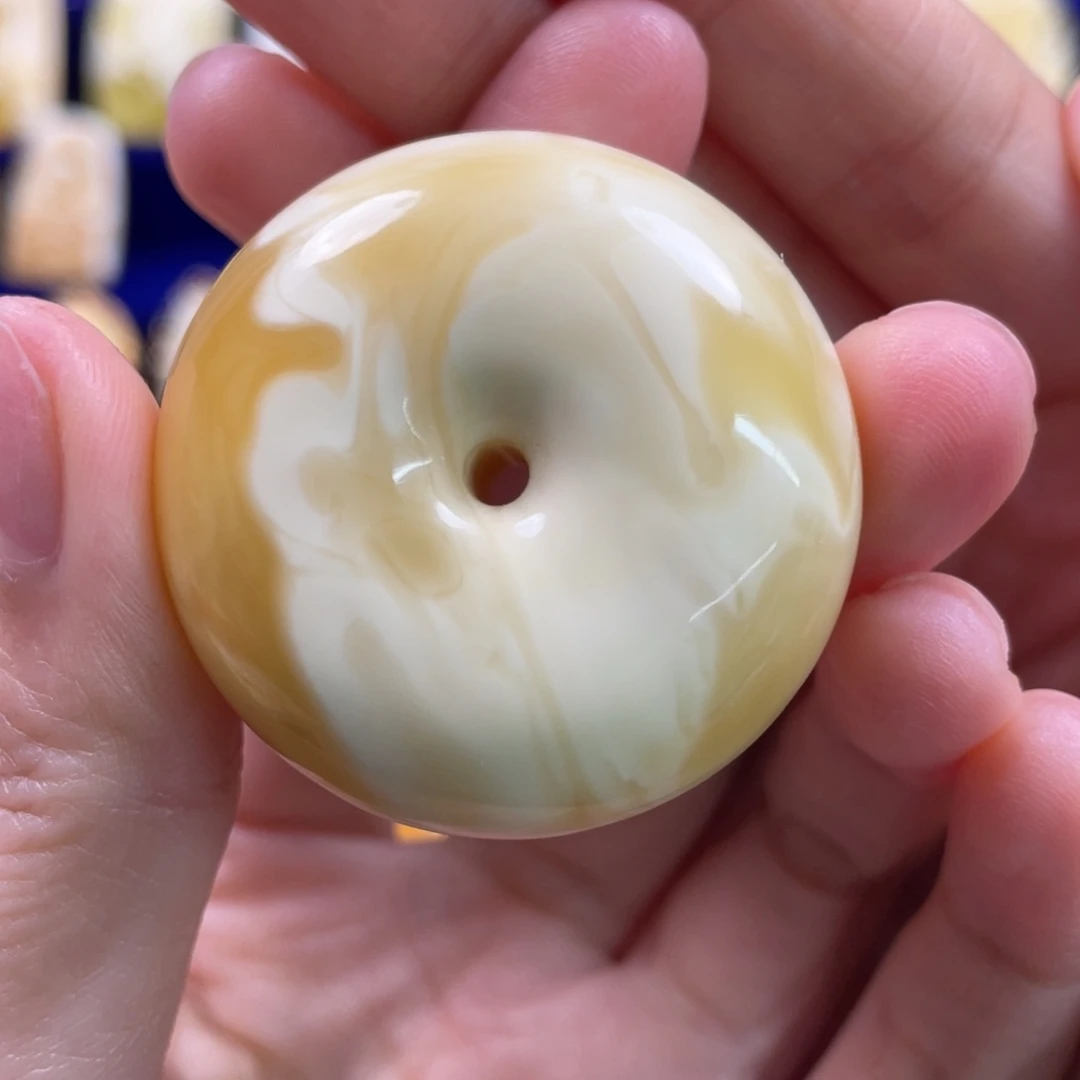 琥珀裸石未镶嵌夏***锅琥珀蜜蜡