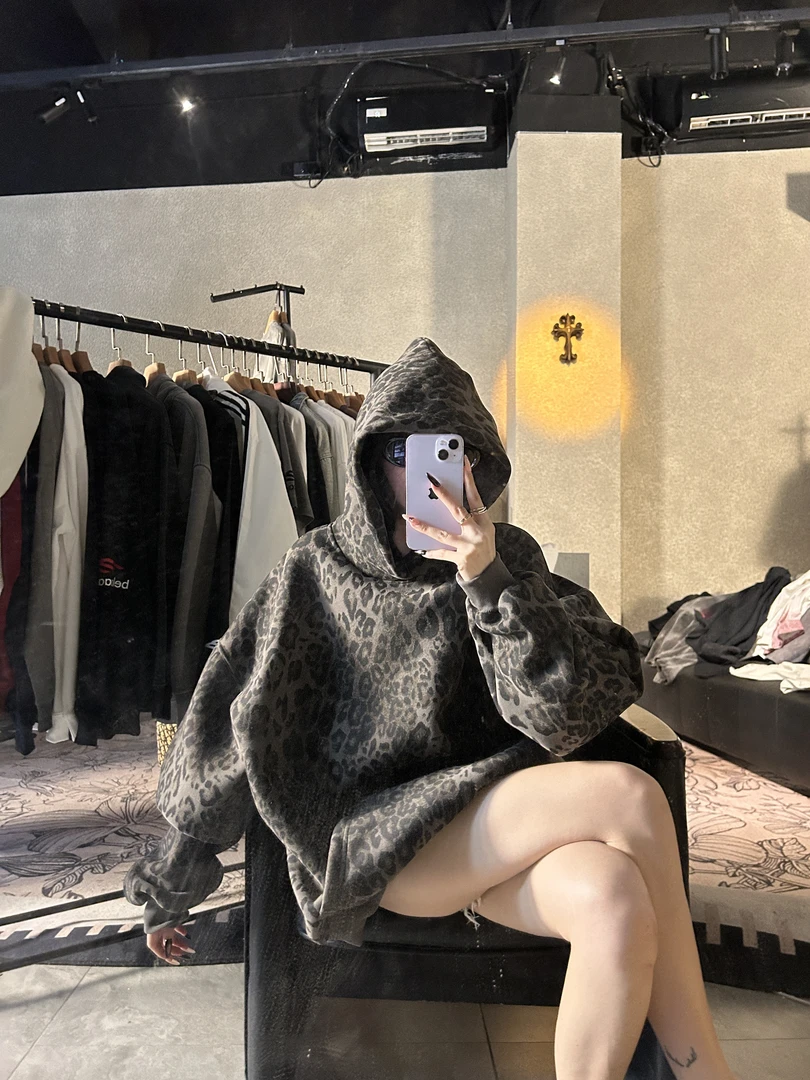 鹿鹿【豹纹卫衣】对版圆领套头长袖卫衣 男女同款卫衣A209