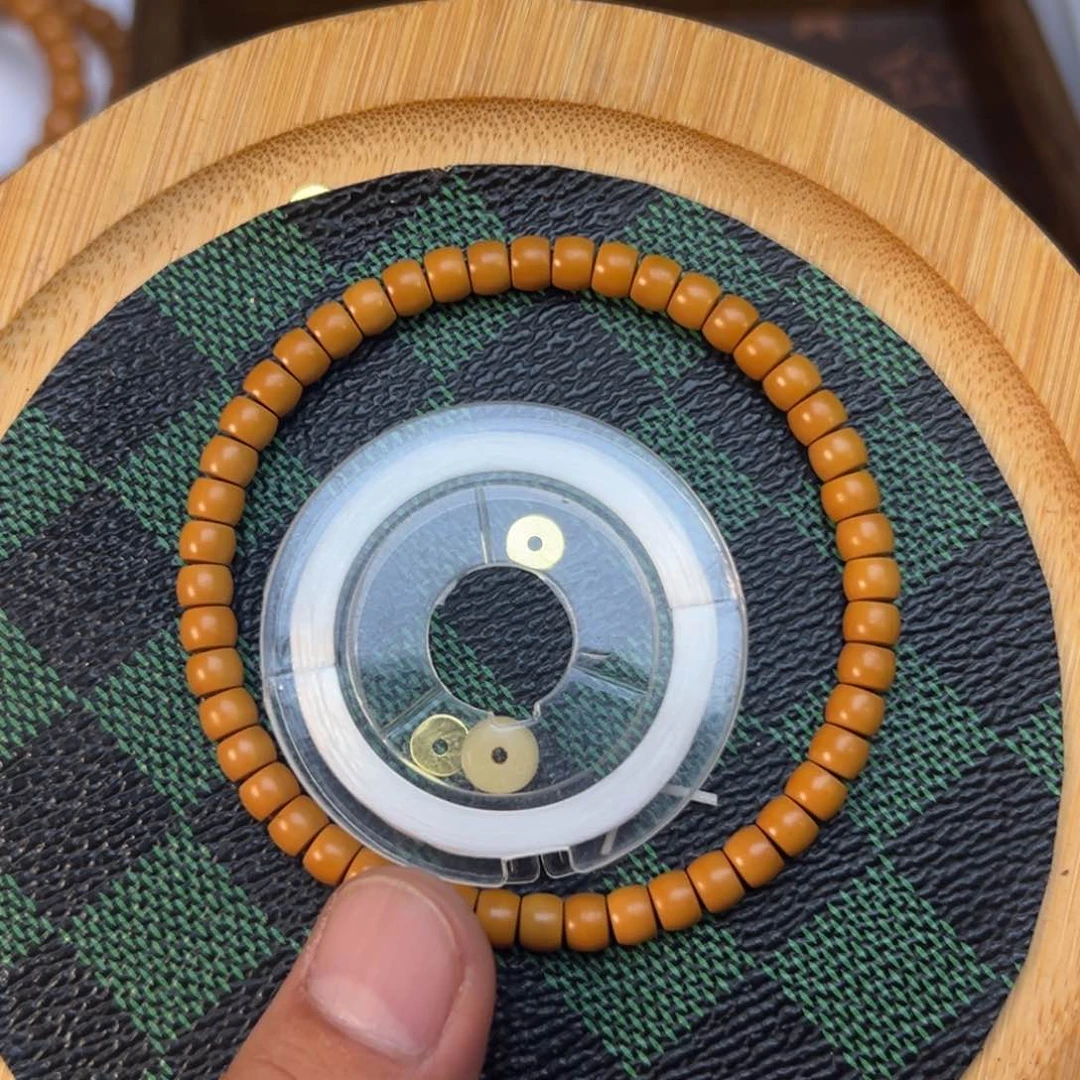 橄榄核吊坠0.55核尖手串