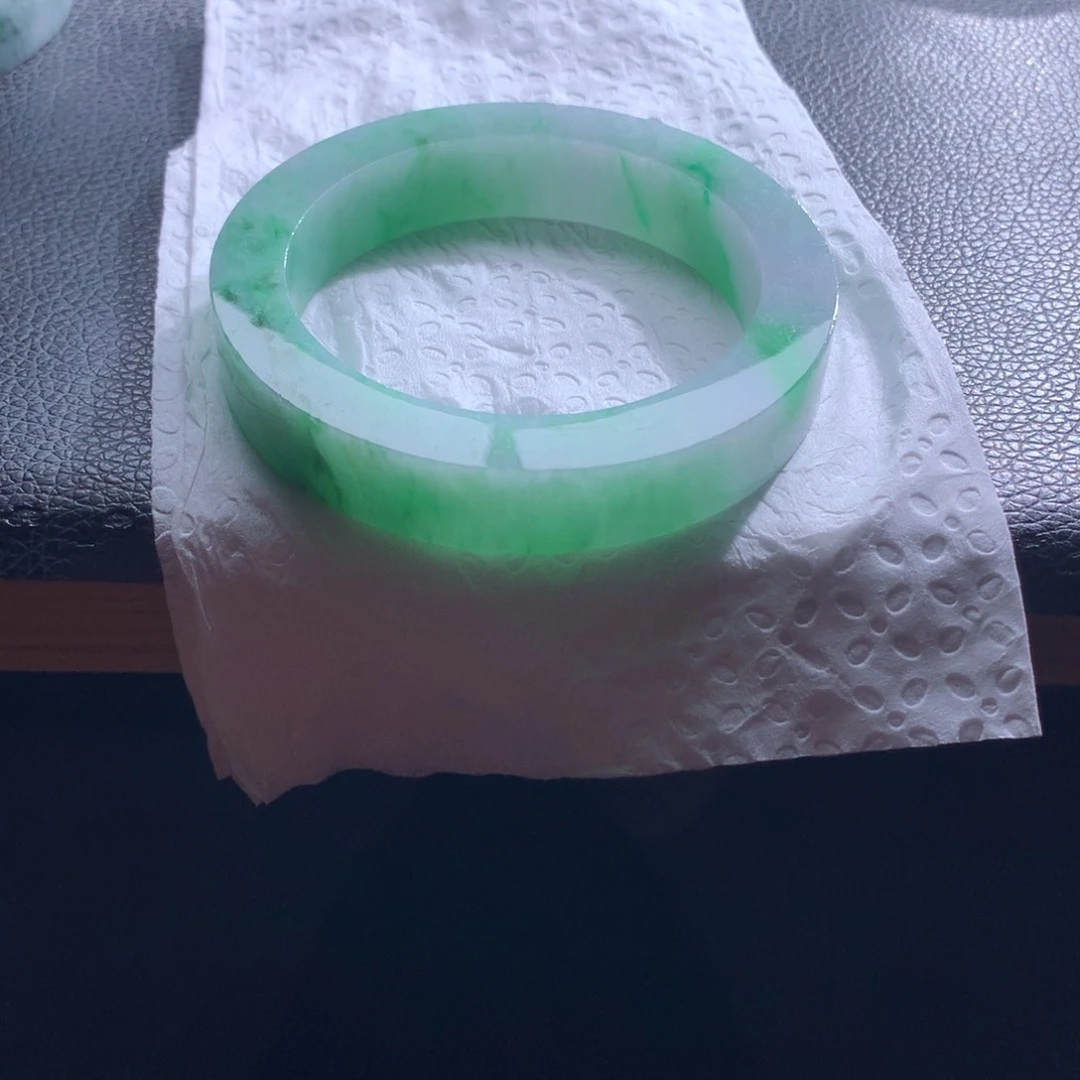 未镶嵌翡翠定制翡翠