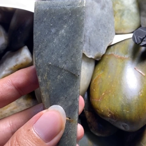 未镶嵌和田玉（糖玉）挂件