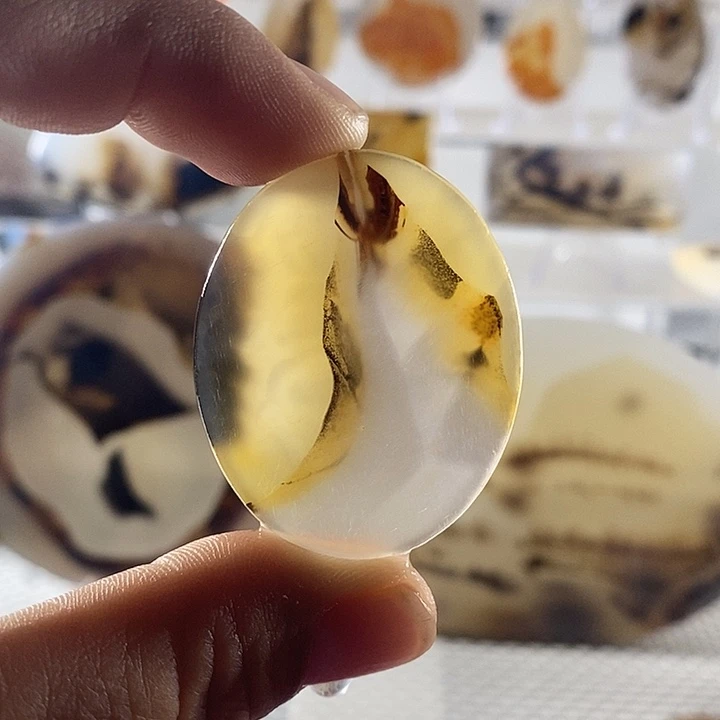 玛瑙/玉髓未镶嵌颈饰34