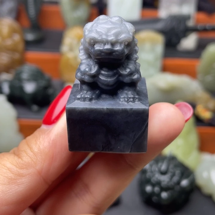 和田玉未镶嵌挂件青花印章