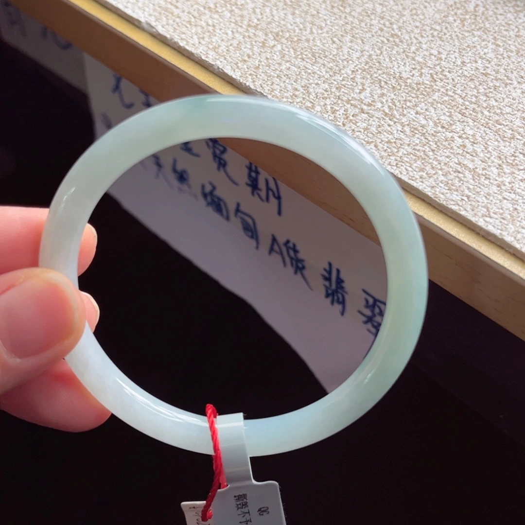 翡翠未镶嵌手镯手镯