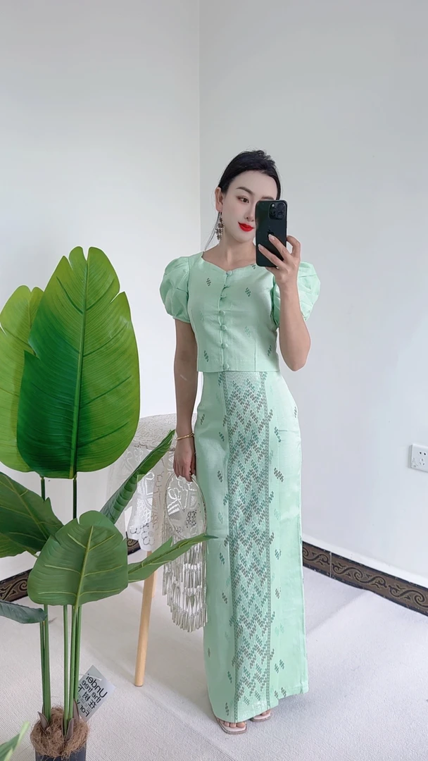 景颇族成品套装现货