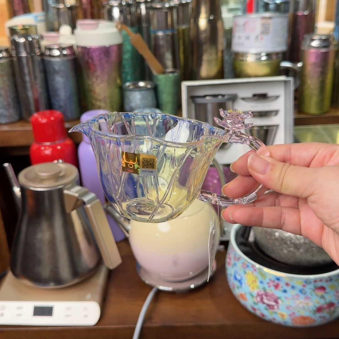 亚麻晶焱荷韵公道杯粉色