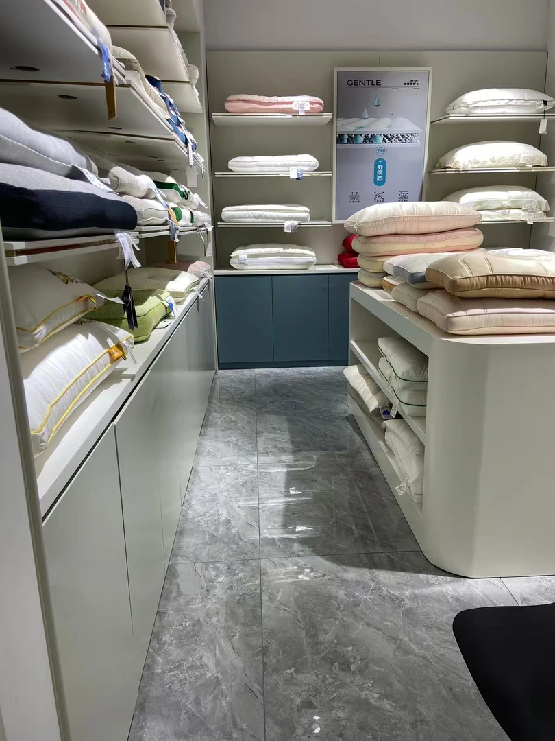 【高端护颈定型枕】品牌原单护颈定型枕分区定型设计护颈牵引枕