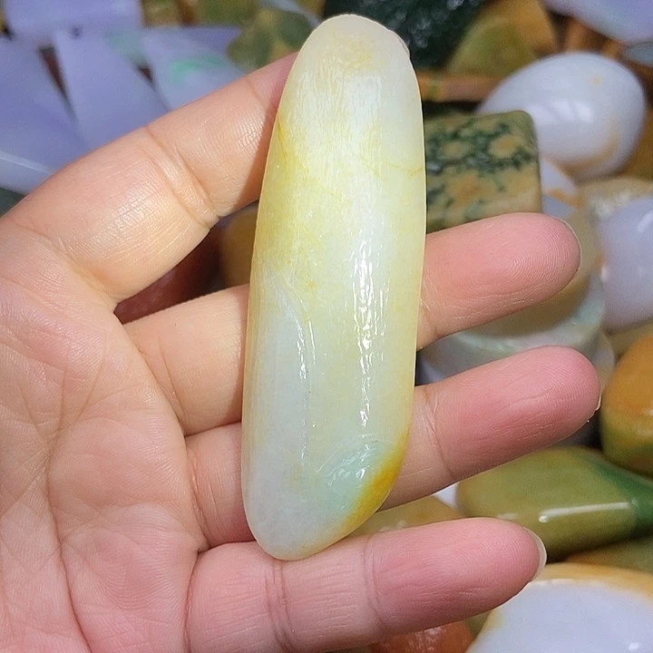 未镶嵌挂件翡翠缅甸翡翠