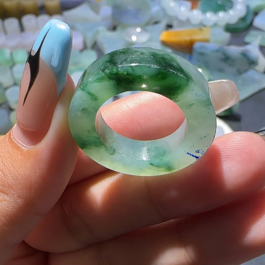 定制翡翠未镶嵌定制