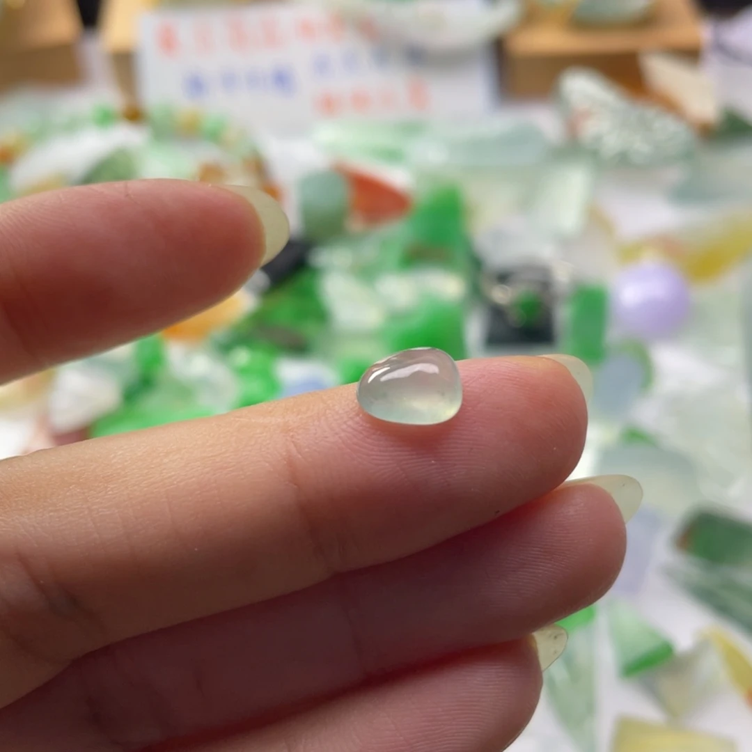 定制翡翠未镶嵌天然缅甸翡翠