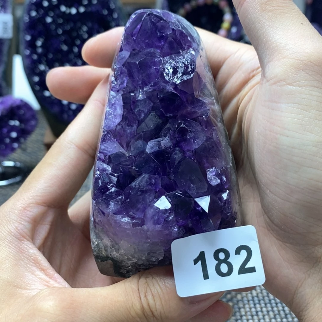 未镶嵌大型摆件（非配饰）水晶
