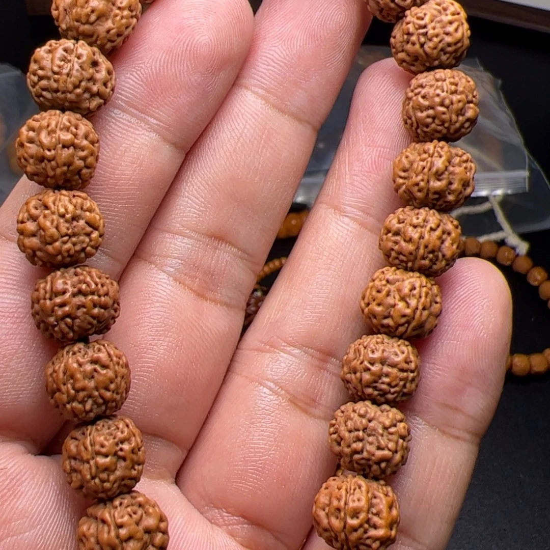 鲅***侯猴头核桃把件有记录