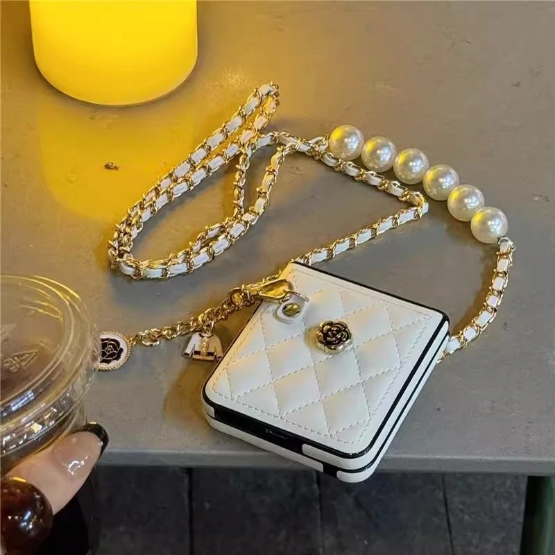 适用华为p50 pocket 2折叠手机壳小香风白色菱格皮纹山茶花保护套