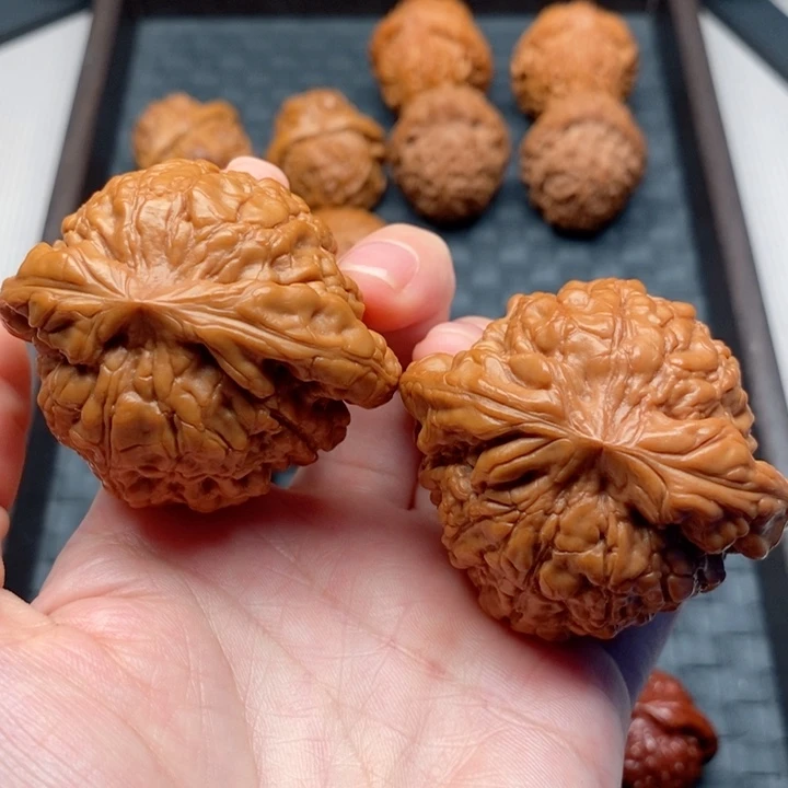 文玩核桃把件龙鼎全品