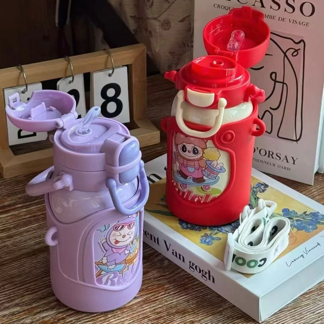 拉布布爆款升级316不锈钢儿童保温杯弹跳吸管双饮杯带杯套斜挎杯