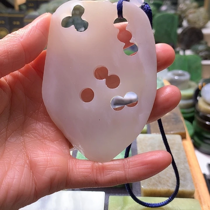 和田玉（糖玉）未镶嵌珠宝半成品